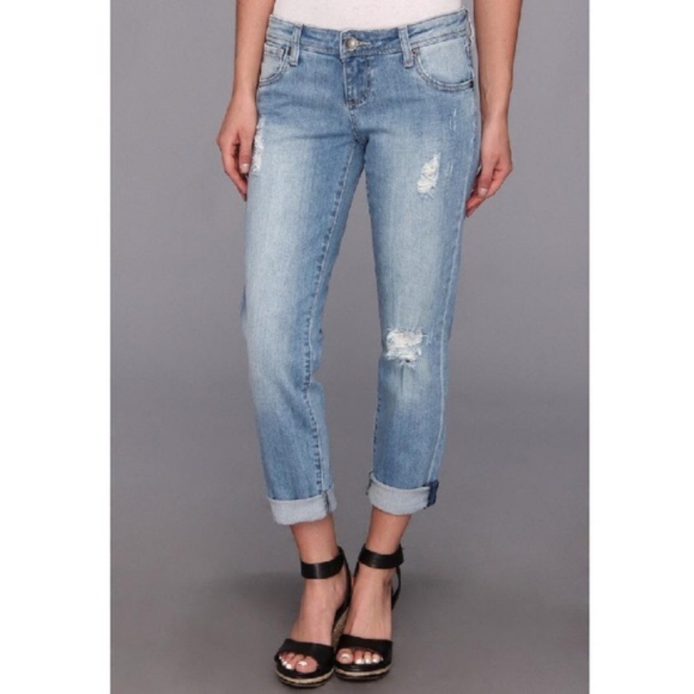 KUT from the Kloth boyfriend jeans • EUC